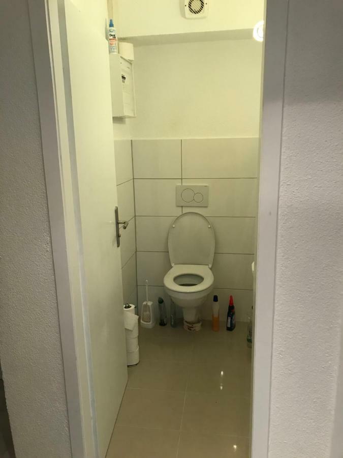Cozy Room In לודוויגסבורג מראה חיצוני תמונה